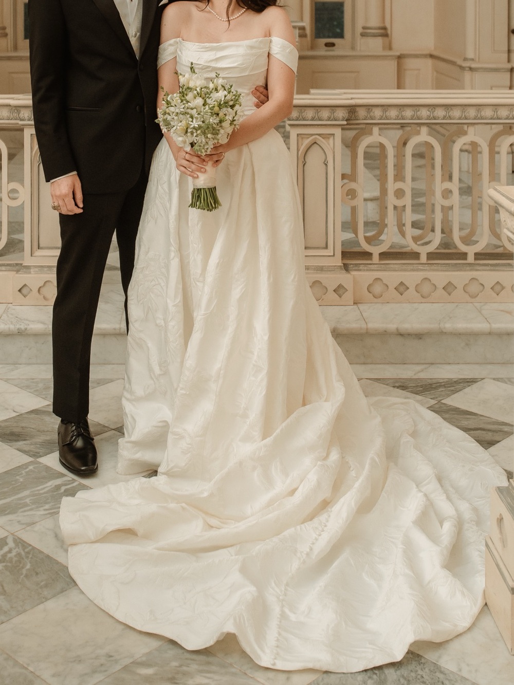 Wedding gown